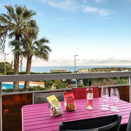 L'evasion - Vue Imprenable - Piscine - Parking Prive Apartment